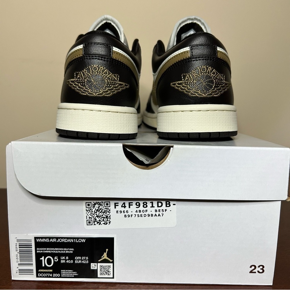 Nike Air Jordan 1 Low Shadow Brown (Size 9M / 10.5W) - Picture 13 of 16